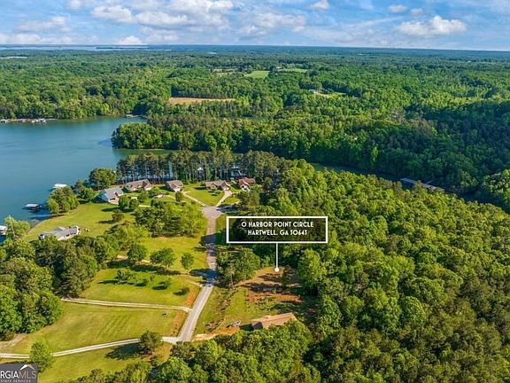 2nd image of 424 N Point Cir Lot 8