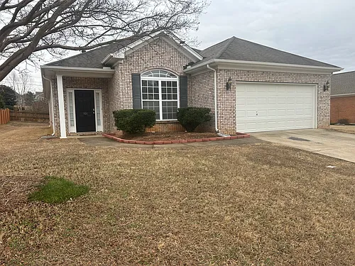 101 Brentmoor Pl Photo 1