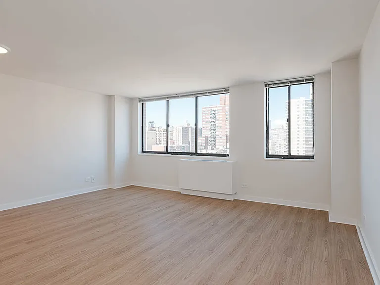 730 Columbus Ave #2N — Photo 21