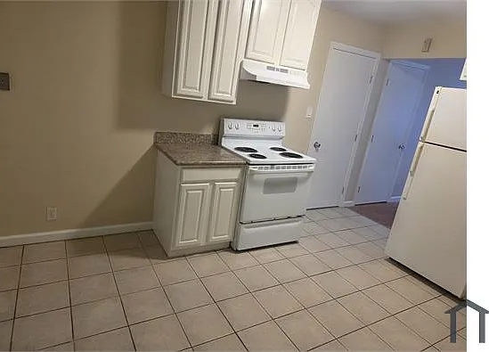 9716 Mountain Blvd #1 — Photo 6