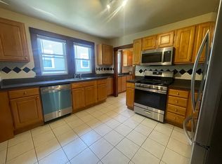 180 Calumet St, Roxbury Crossing, MA 02120