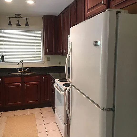 1488 Mitchell Ave — Photo 9