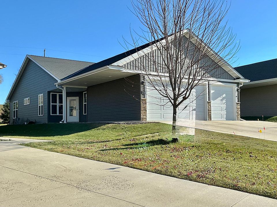 1st image of 2022 Longhorn Ln
