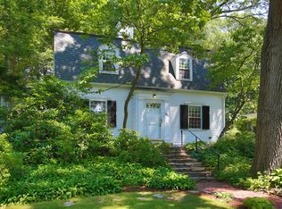 231 Mill St, Newton, MA 02460