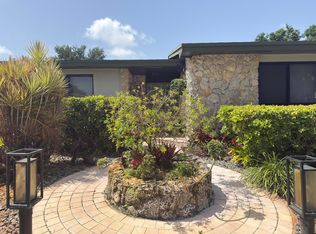 1970 NE 198th Ter, North Miami Beach, FL 33179