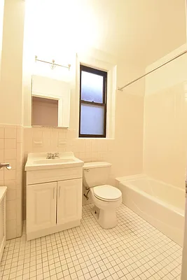 Rented by (Legacy) NY Quality Living Uptown | media 5