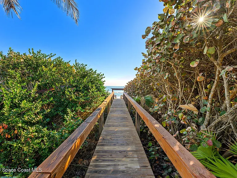 9085 Highway A1A — Photo 75