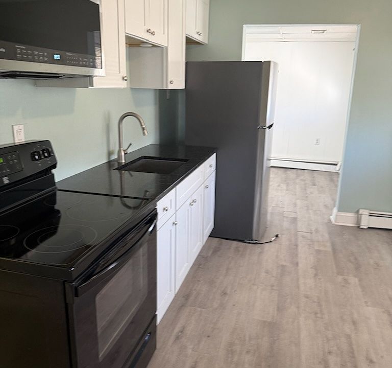 2nd image of 2718 Washington Ave