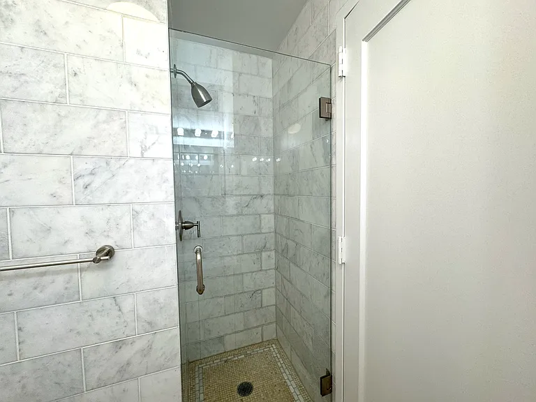 400 E 54th St #31B — Photo 19