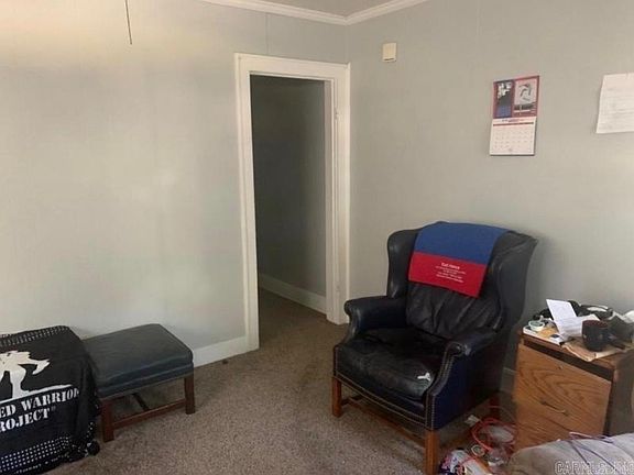5th image of 240 Ash St