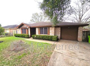 1206 Alamo Ave, Richmond, TX 77469