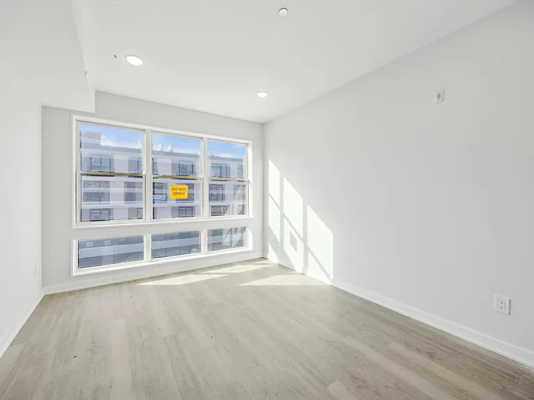 3727 Lancaster Ave #301 — Photo 13