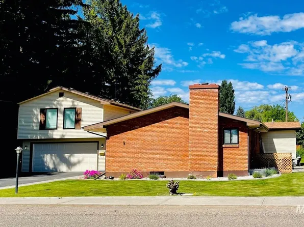 1313 G St, Rupert, ID 83350