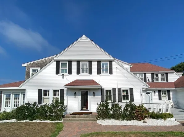 1 Surfside Rd, Scituate, MA 02066