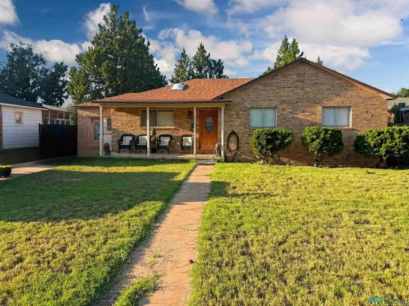 920 E Llano Dr, Hobbs, NM 88240