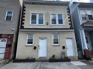 233 Rhode Island Ave, East Orange City, NJ 07018