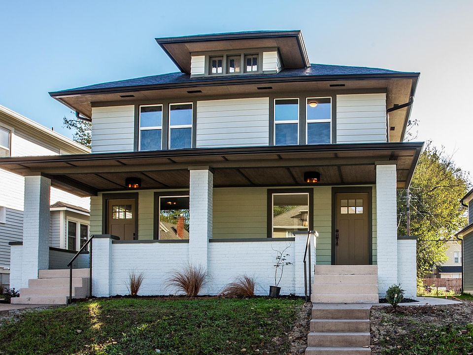 front of duplex (south side unit)