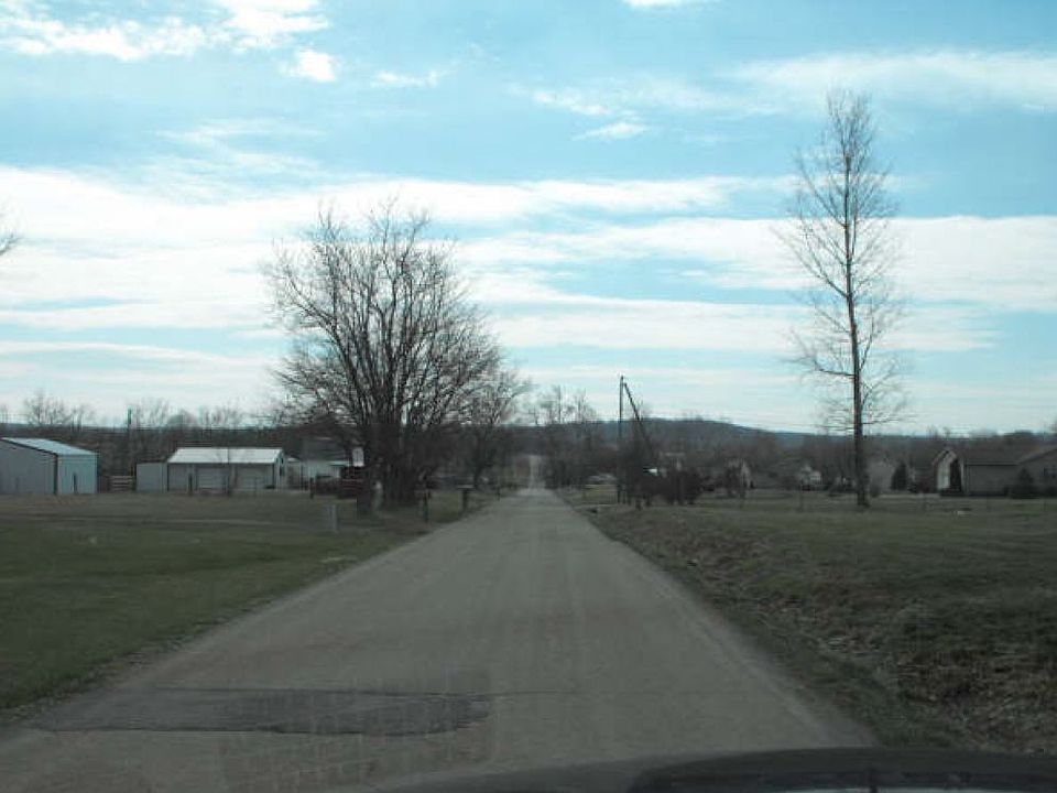 2nd image of 1382 Morton Rd