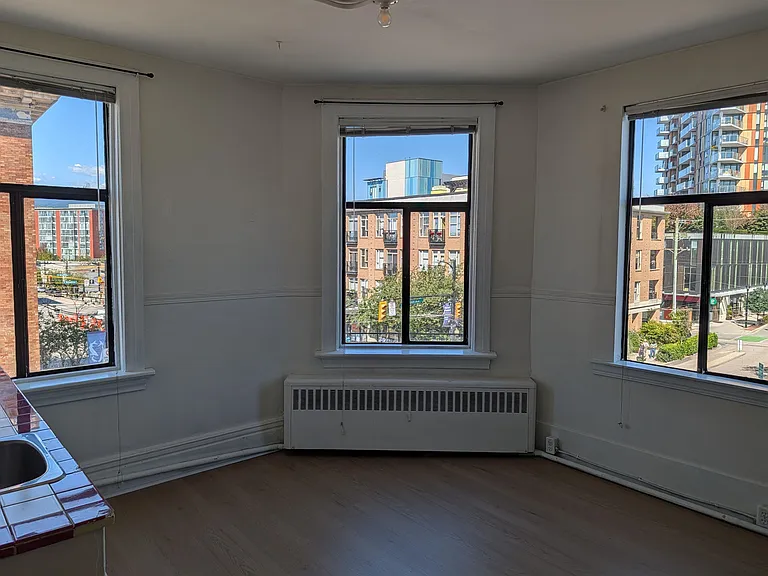 2603 Main St #9 — Photo 3