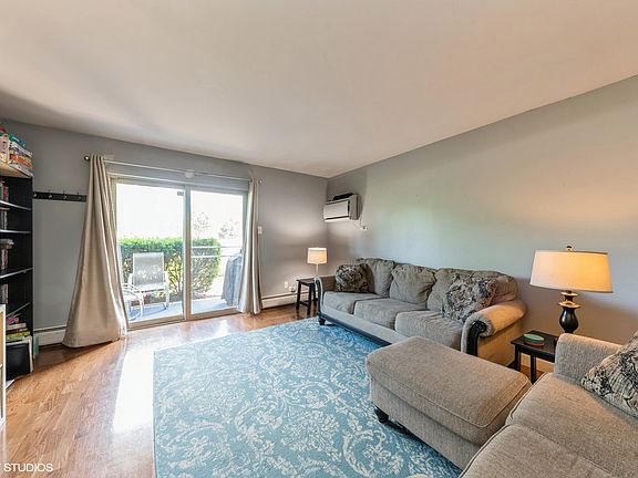 2nd image of 1501 E Churchill Dr APT 106