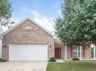 8127 Wichita Hill Dr, Indianapolis, IN 46217
