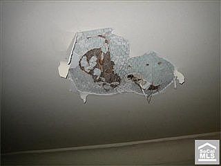 5th image of 759 E 106th St