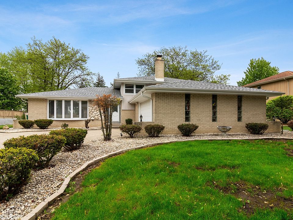 1st image of 14201 Clearview Dr