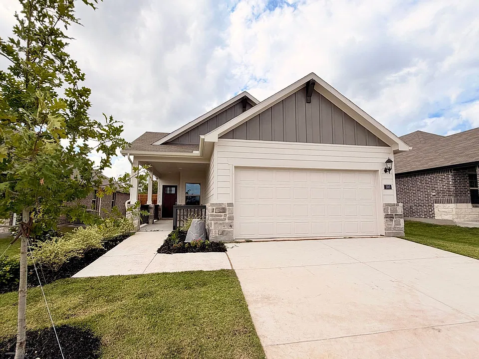 300 Winchester Ln