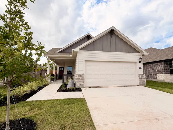300 Winchester Ln, Sherman, TX