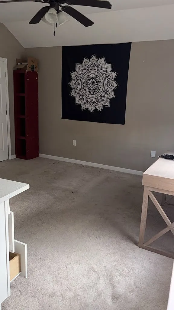 3 bed, 1250 sqft, $1,600 — Photo 3