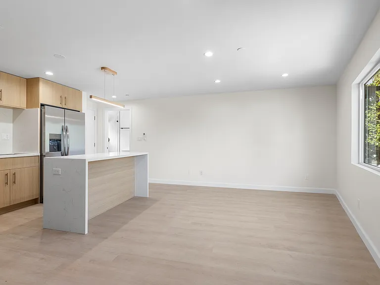 3301 S Beverly Dr #4 — Photo 6