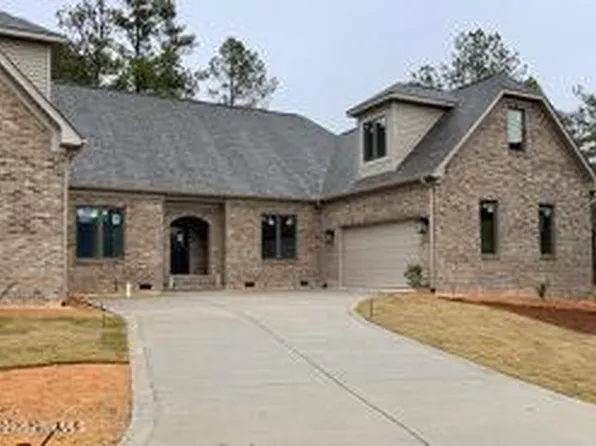 5 Castle Bridge Court, Pinehurst, NC 28374