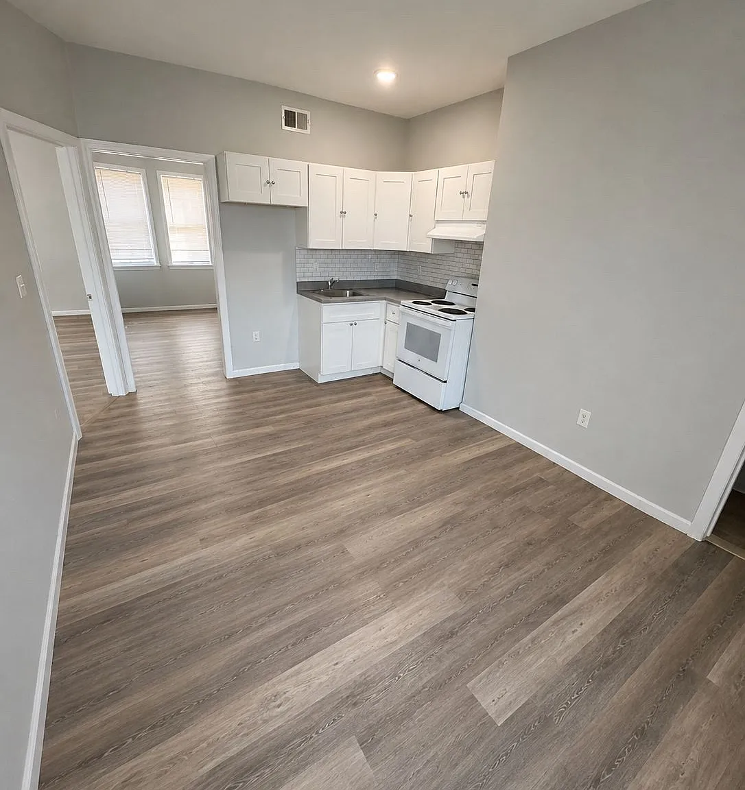 2 bed, $1,800 — Photo 1