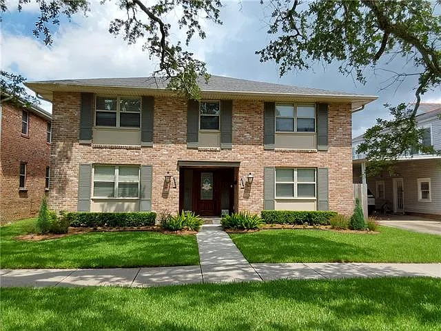 6369 Canal Blvd — Photo 2