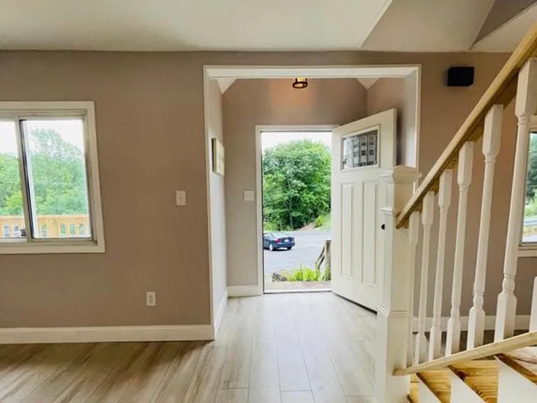 1477 Erickson Dr — Photo 21