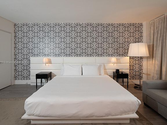 5th image of 1100 West Ave #1515