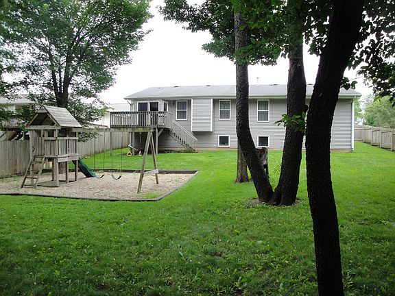 3rd image of 4511 Allendale Ave
