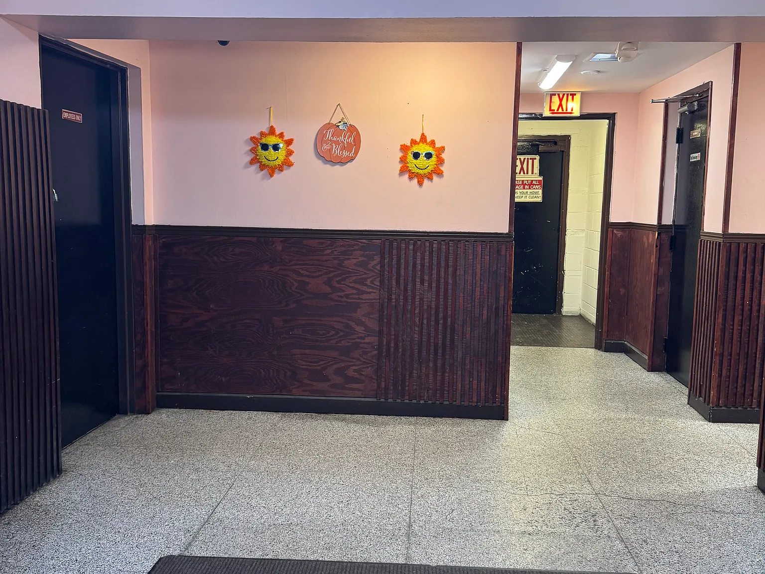 Studio, 500 sqft, $875 — Photo 2