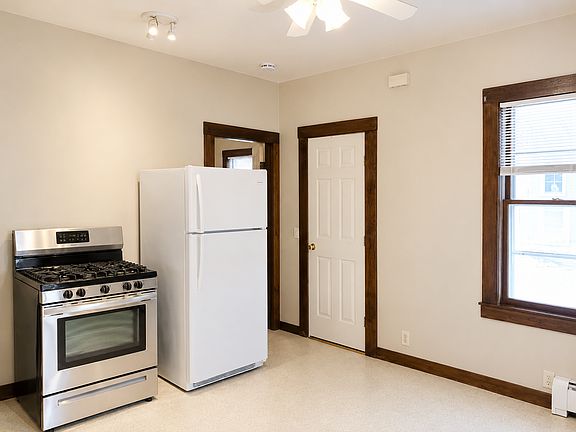 4th image of 5 Madison St APT 1