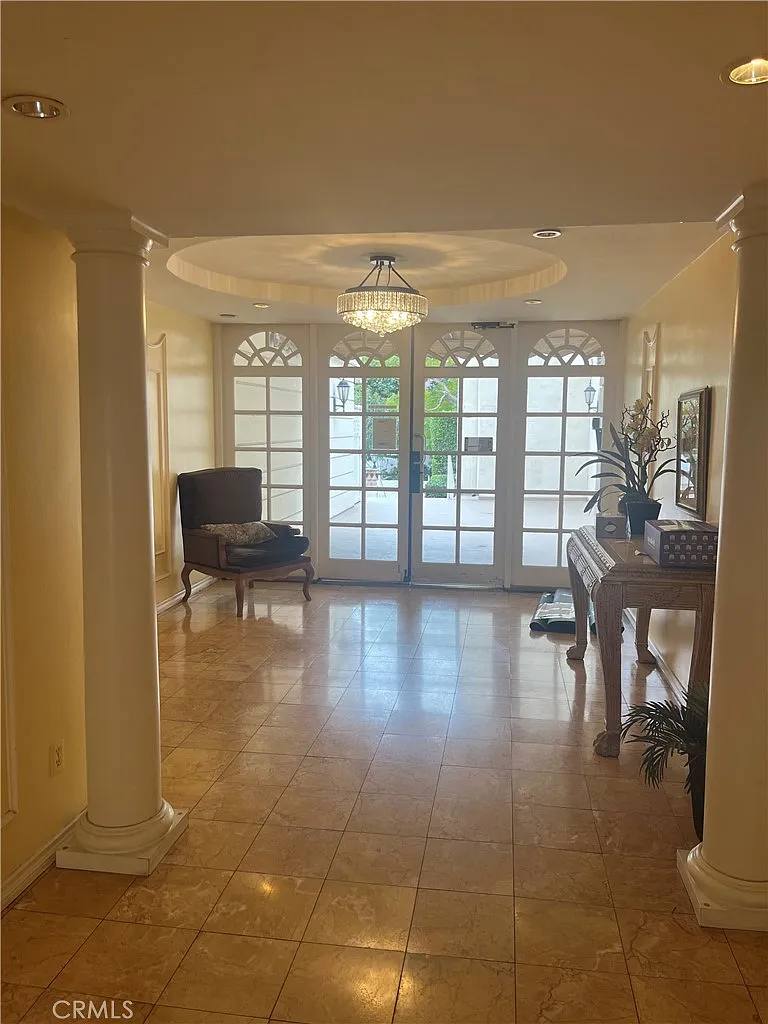2 bed, 997 sqft, $2,700 — Photo 4