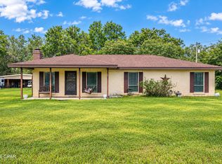 12835 Farm Rd, Southport, FL 32409