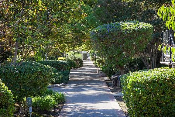 2nd image of 14850 Oka Rd APT 6