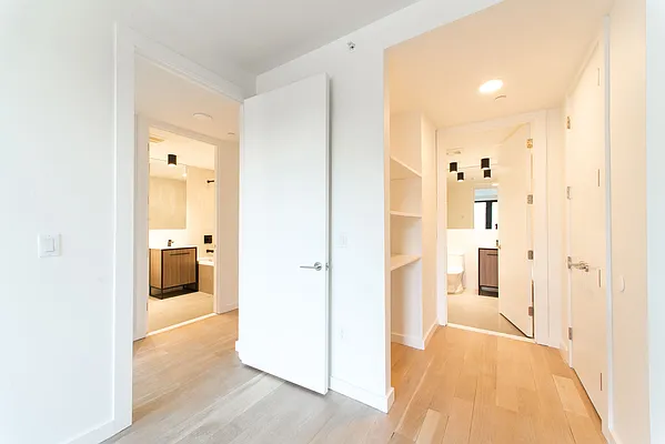 Rented by JW Real Estate Services LLC | media 25