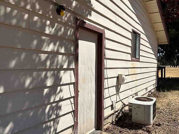 5th image of 18345 Spyglass Rd