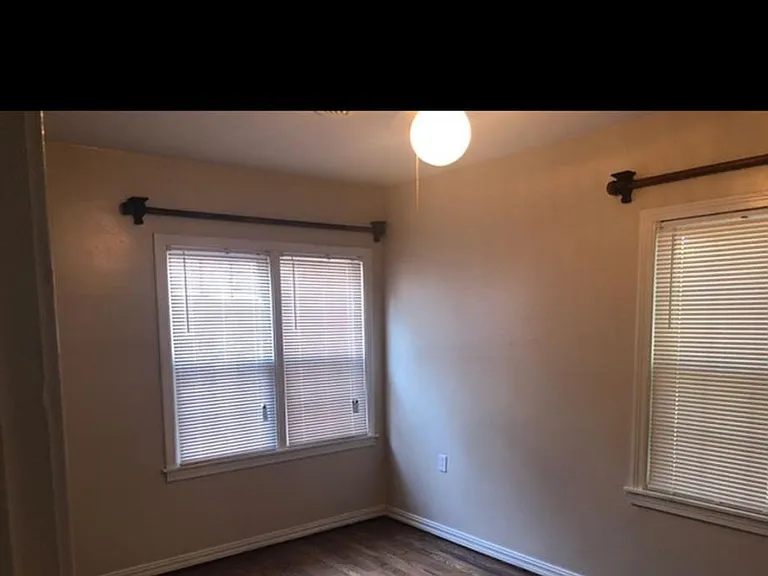 819 S Burdick St — Photo 15