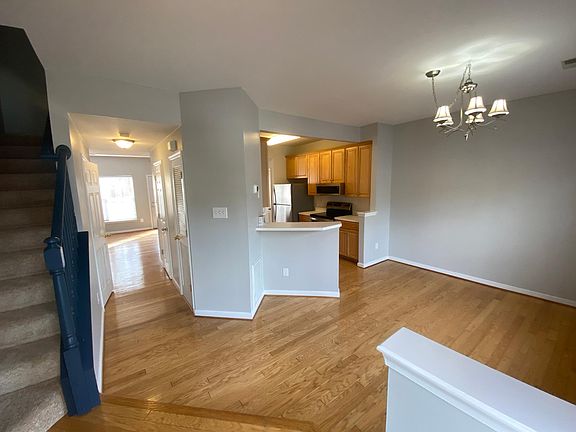 5th image of 9010 Silverbush Dr