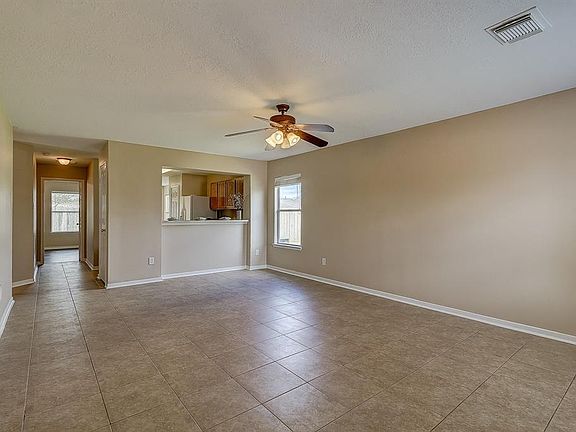 4th image of 7719 Thicket Trace Ct