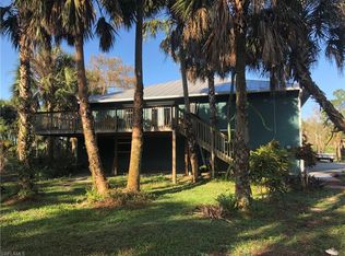 970 9th St SW, Naples, FL 34117