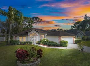 558 Belfast Ter, Sebastian, FL 32958