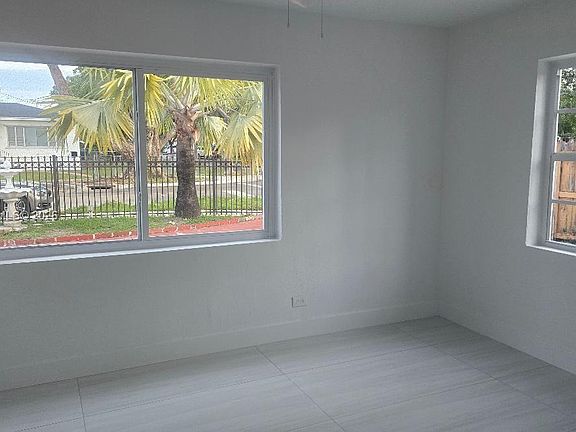 4th image of 2395 NW 30th St #1